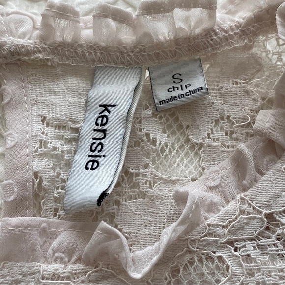 kensie blush pink guipure mock neck lace top S - Picture 7 of 10